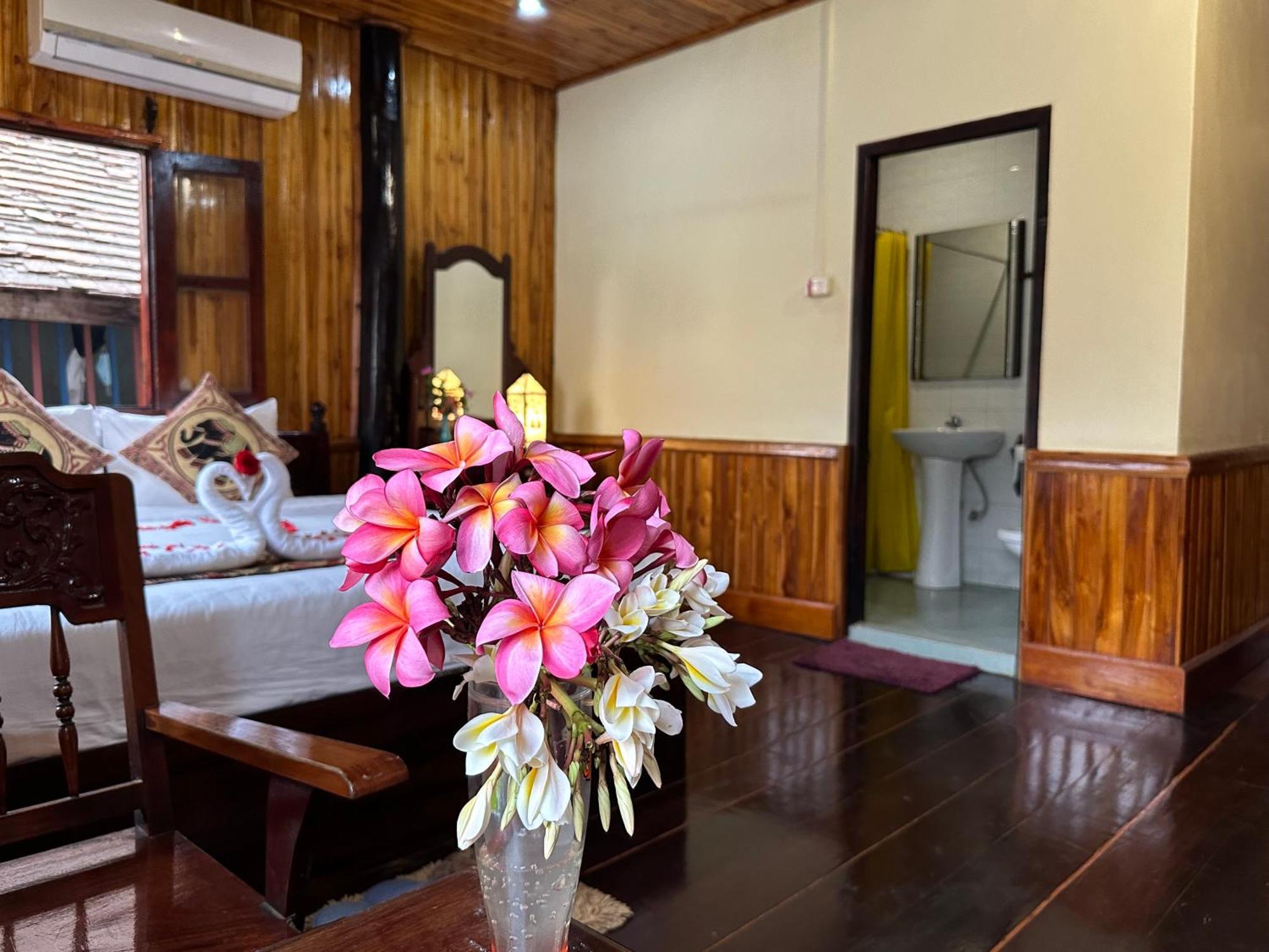 Villa Alounsavath Mekong Riverside ルアンパバーン エクステリア 写真