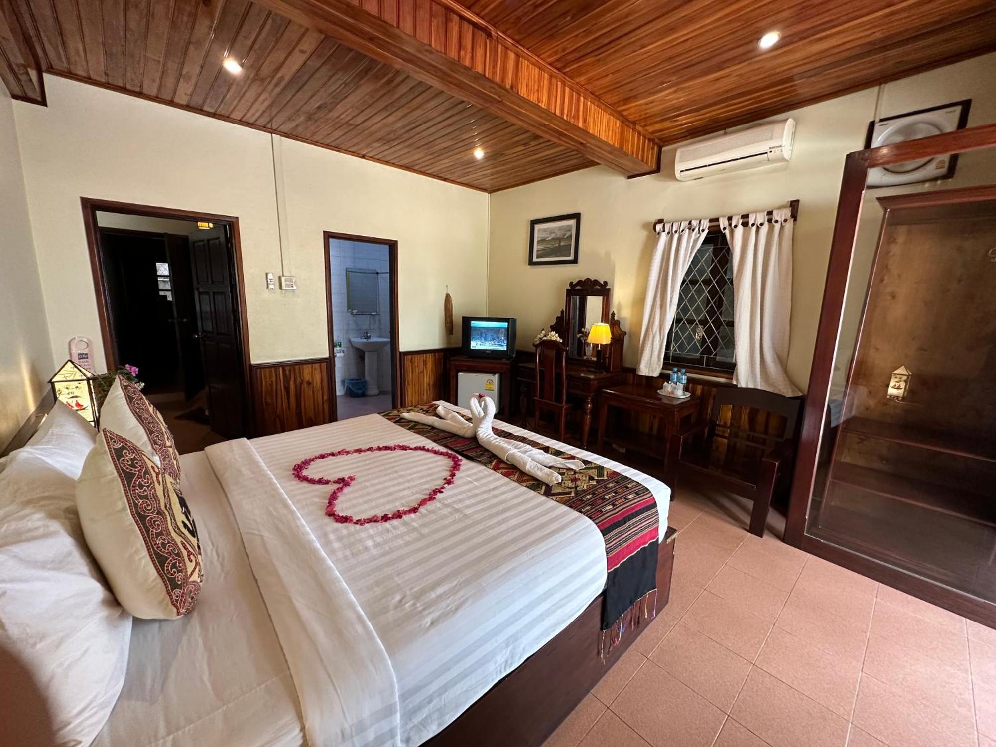 Villa Alounsavath Mekong Riverside ルアンパバーン エクステリア 写真