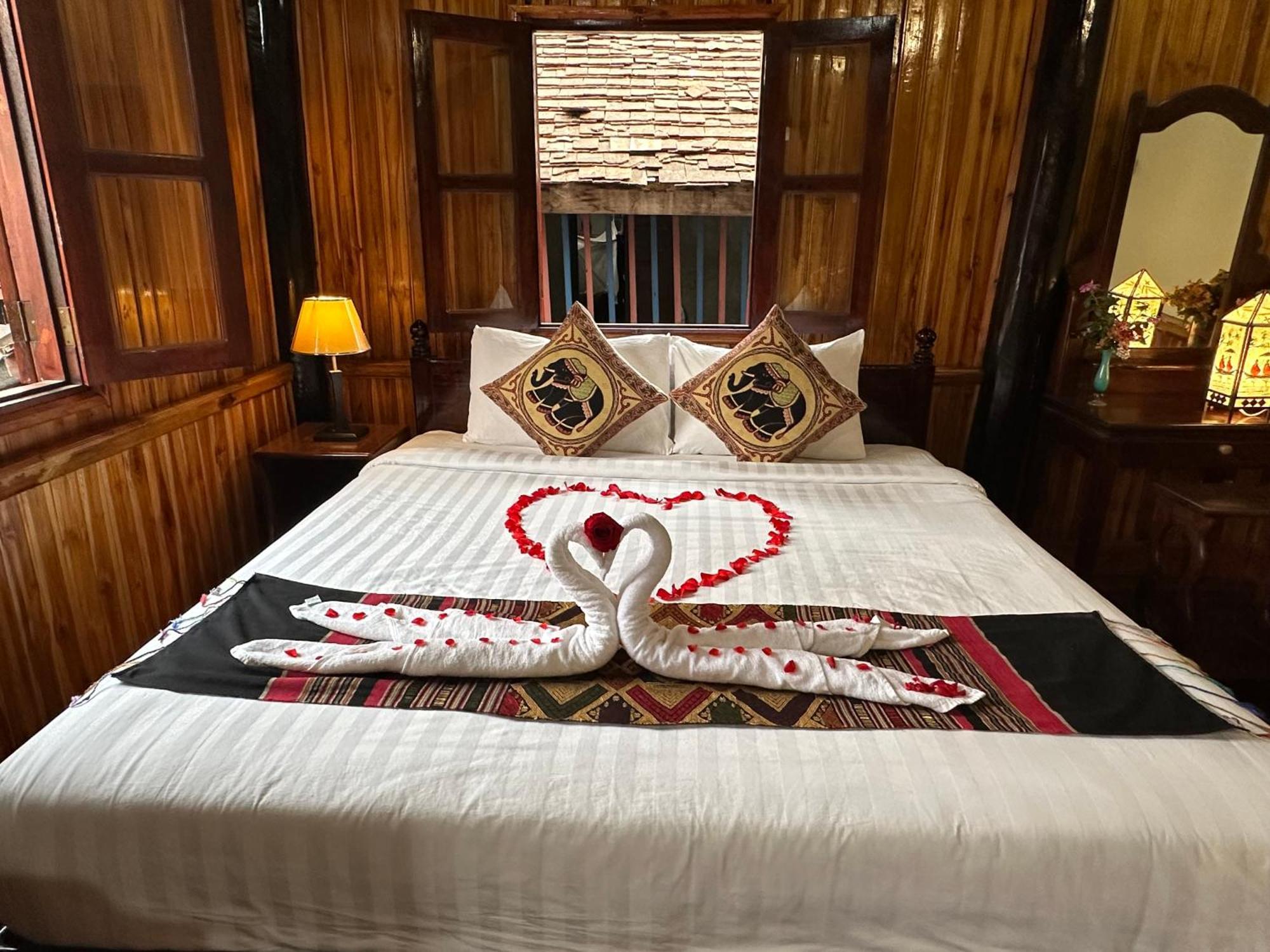Villa Alounsavath Mekong Riverside ルアンパバーン エクステリア 写真