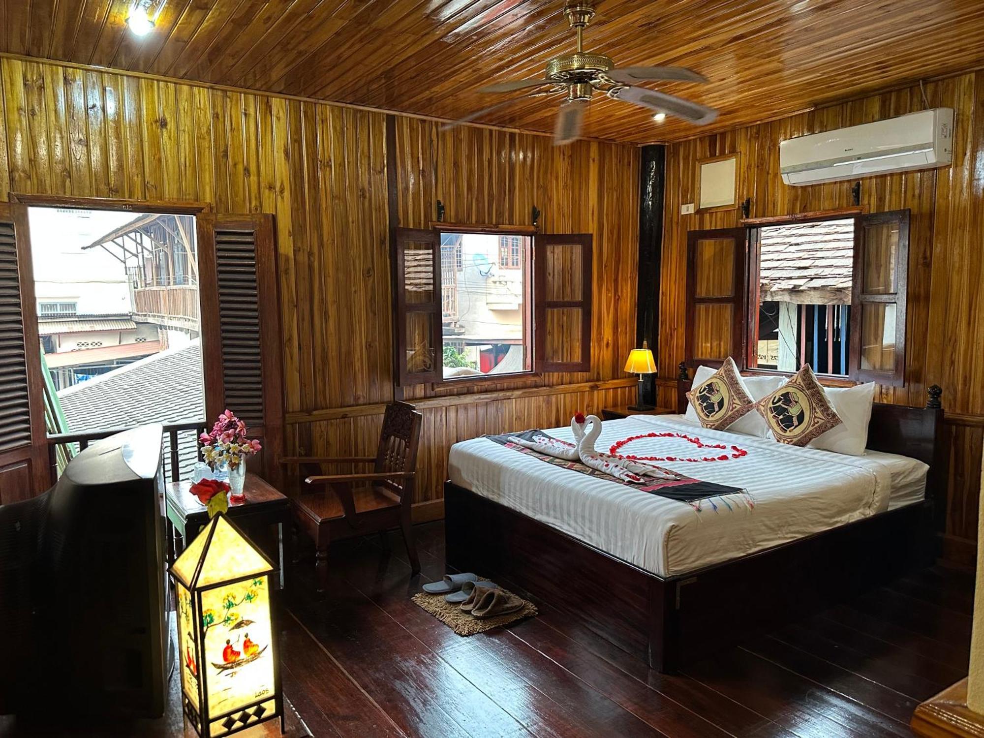 Villa Alounsavath Mekong Riverside ルアンパバーン エクステリア 写真
