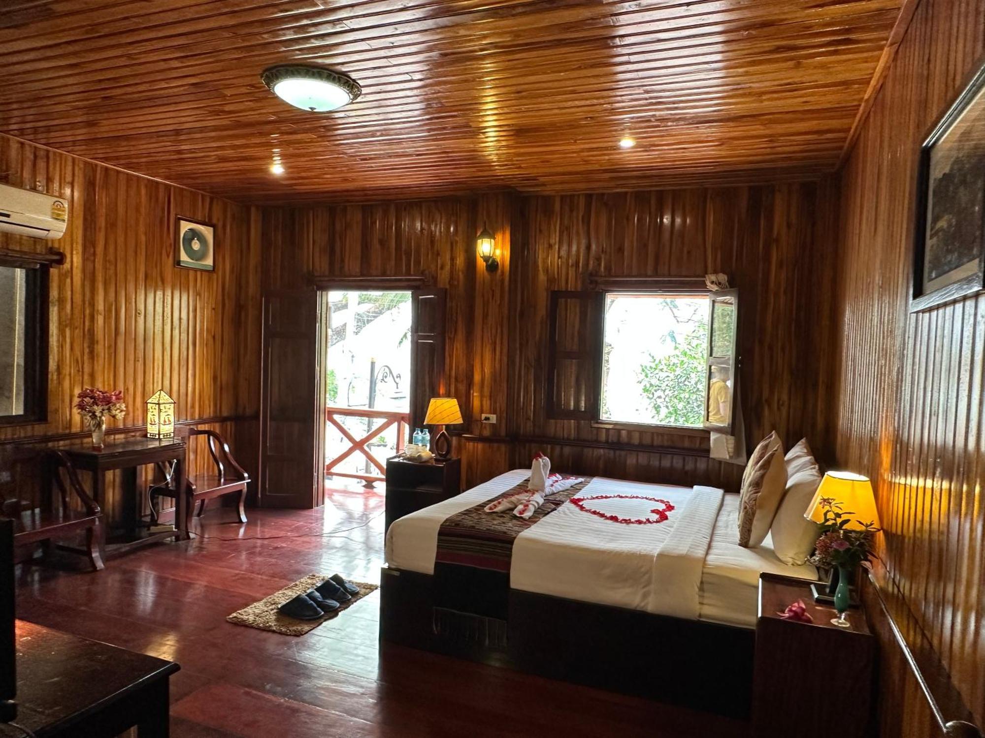 Villa Alounsavath Mekong Riverside ルアンパバーン エクステリア 写真